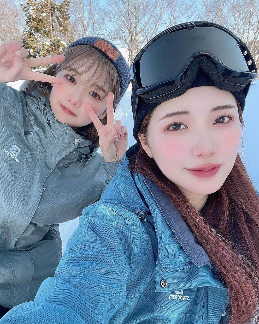 きりまるさんのインスタグラム写真 - (きりまるInstagram)「. 人生初のスノボいった🏂☁️  こんなに雪を見たのも生まれてはじめてで 本当にずっと心がときめいてた、、、 雪国に住むみんなは、いつもこんな素敵な 風景の中過ごしてるのかい？ 素敵すぎる😿🤍  お初の新潟県でした〜！お邪魔しました🍙♡ あまりに素敵なところで空気が綺麗すぎて 肺にたくさん限界まで詰め込んで帰りましたぜ  お米が美味しすぎて、塩むすび もってかえってきた。わぁあぁあ  九州にずっと住んでた身からすると 雪は本当に新鮮すぎて、夢の国にきた みたいな感覚でずーっと眺めてたかった。 素敵なところやった〜☃️ . .」2月14日 20時28分 - kirimaruuu