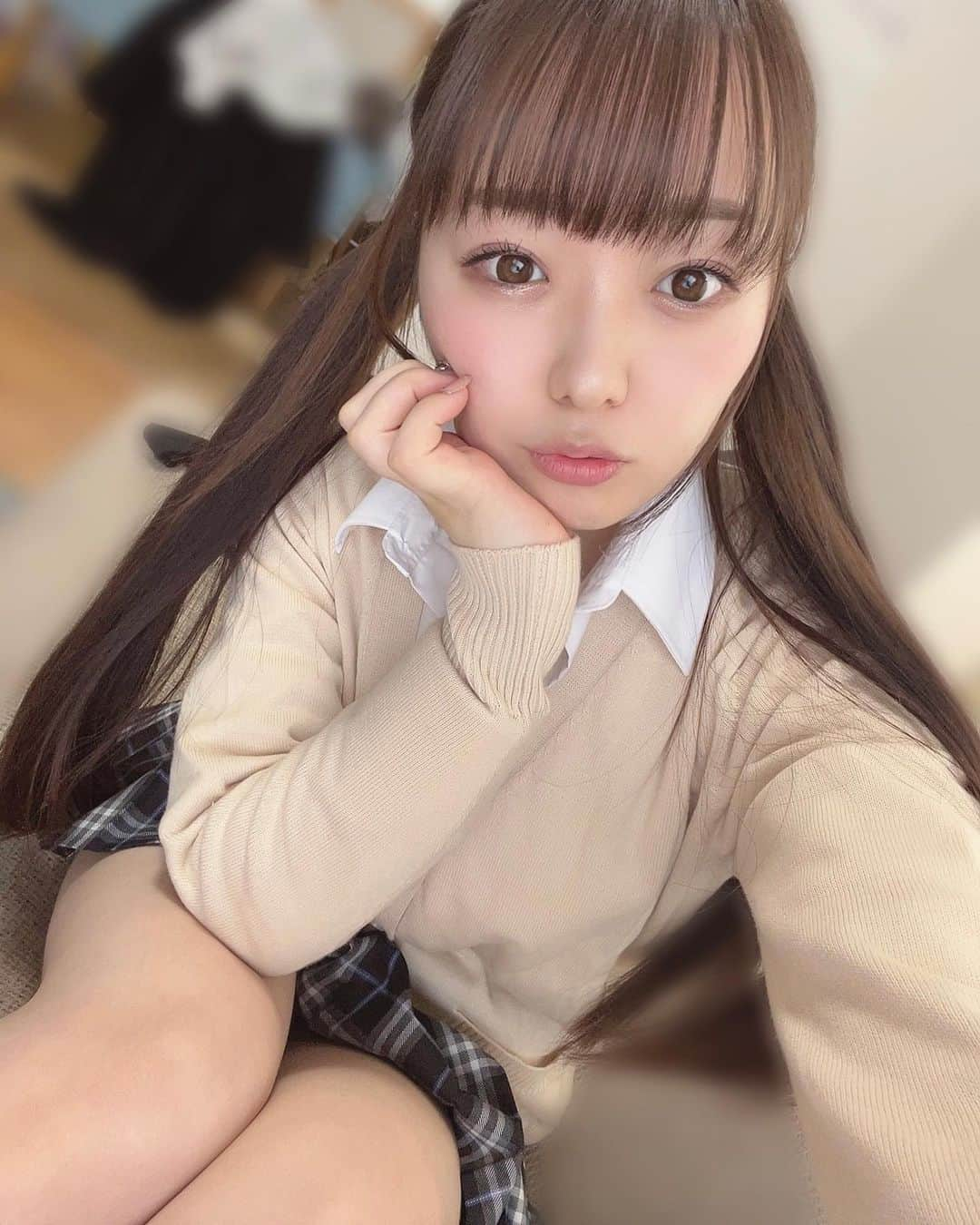 高瀬りなさんのインスタグラム写真 - (高瀬りなInstagram)「ついんてーる⌒(｡･.･｡)⌒💖  #高瀬りな #act #av女優 #制服 #JK #japanesegirl #schoolgirl #followｍe #야동 #데일리 #데일리록 #팔로우 #인스타그램  #💖」2月16日 20時33分 - rina_takase