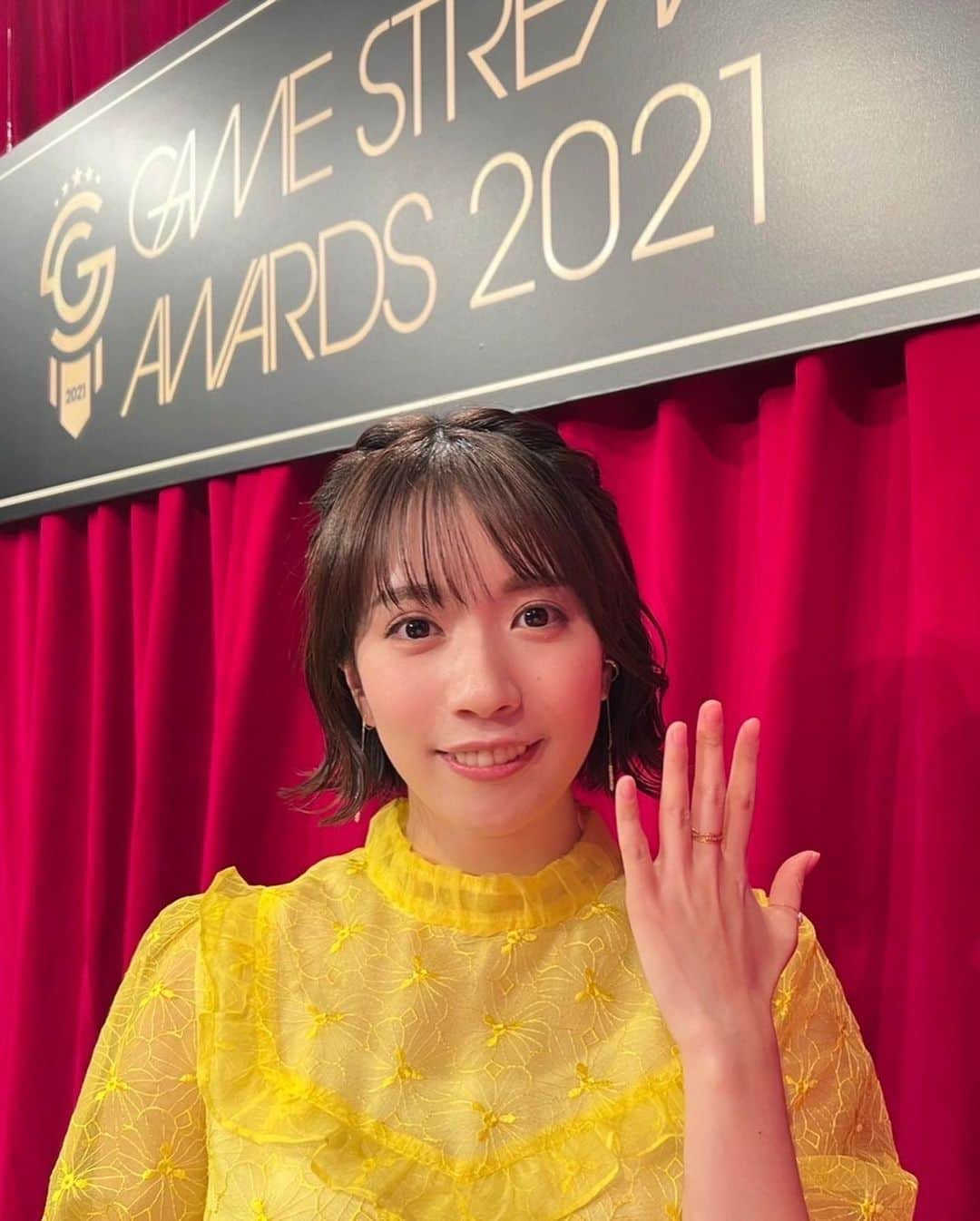 三田寺理紗さんのインスタグラム写真 - (三田寺理紗Instagram)「『GAME STREAMER AWARD2021』  衣装もアクセサリーもとってもかわいくてお気に入りでしたぁ😙👗💖✨  ●イヤリング room403_official  ●リング、イヤカフ mignonjour  ●ワンピース adelly.tokyo  #room403 #adelly #mignonjour」2月18日 21時51分 - risatan31