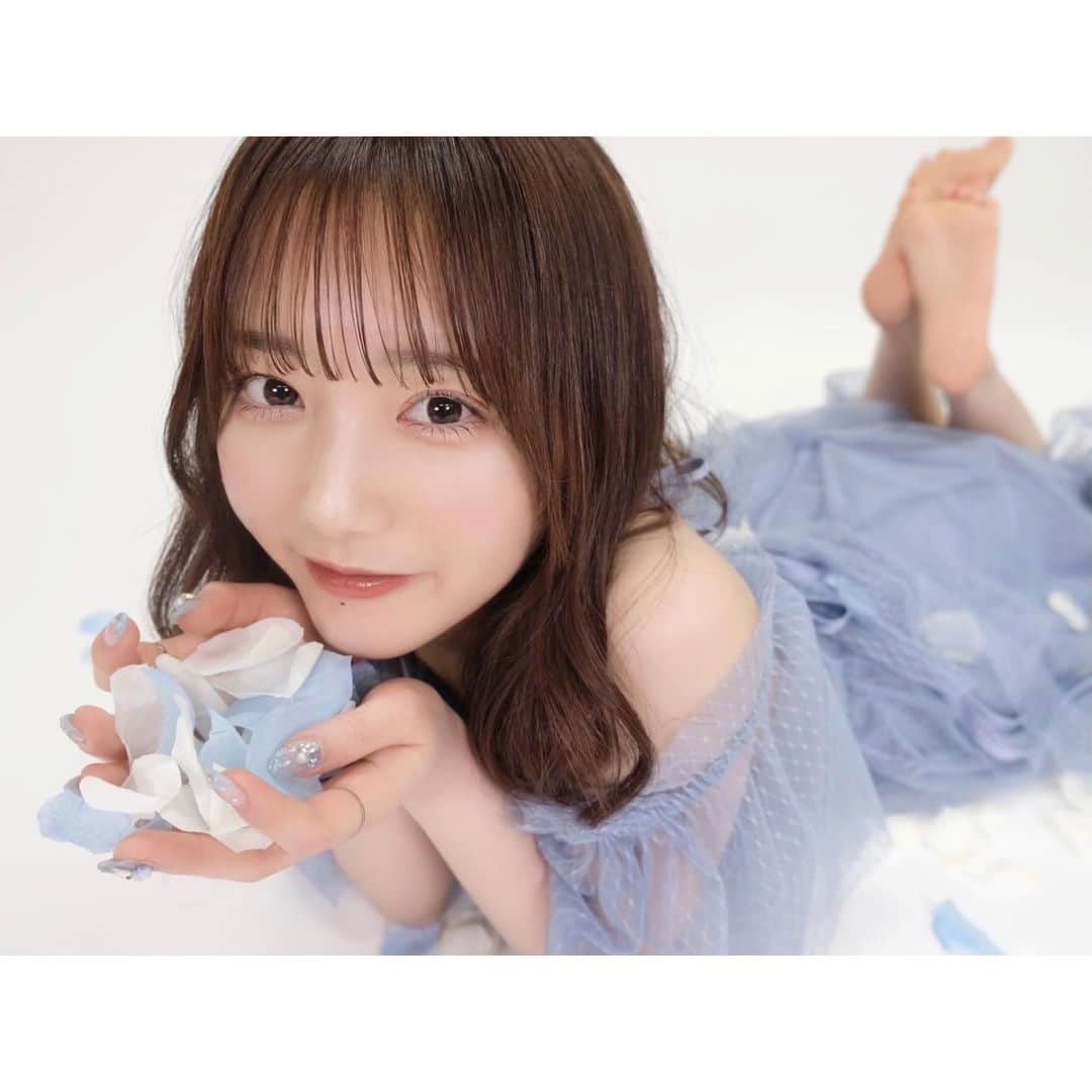 田島櫻子さんのインスタグラム写真 - (田島櫻子Instagram)「18歳になりました❤︎  • 沢山の方に支えていただきながら 活動してできていることに 日々感謝して 過ごしたいなと思います！ これからも応援宜しくお願いします💫 • #祝らっこ生誕2022 #田島櫻子生誕2022」2月19日 0時02分 - sakurako219