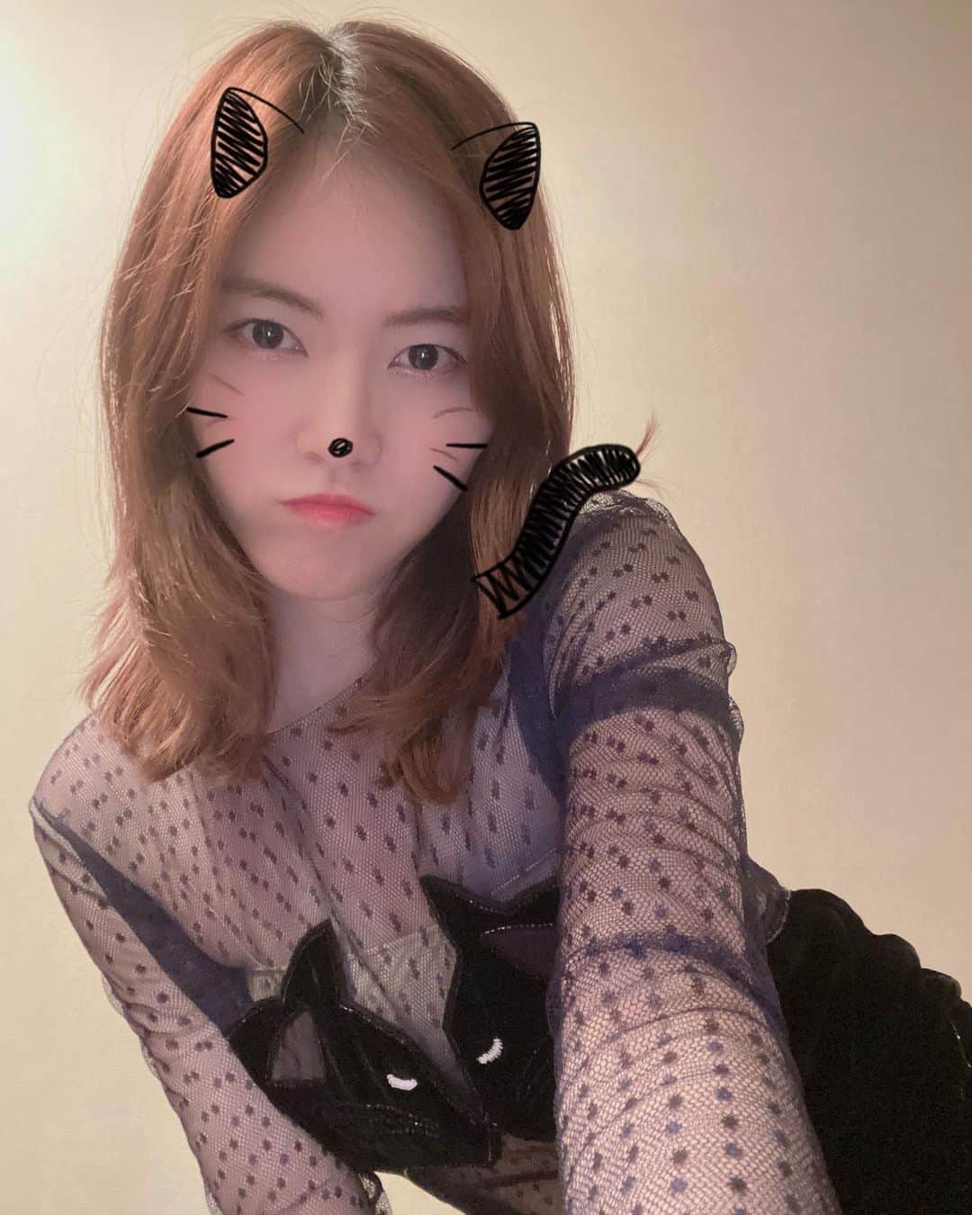 松井珠理奈さんのインスタグラム写真 - (松井珠理奈Instagram)「ギリギリ間に合った😹❤️ どれが好き〜？🐾  #猫の日  #tiktok  #見てね  #3枚あるよ  #スライドしてね  #にゃんこ  #猫  #ワンピース  #cat  #photooftheday  #love  #2322  #😽 #🐱  #😾」2月22日 23時22分 - jurinamatsui3