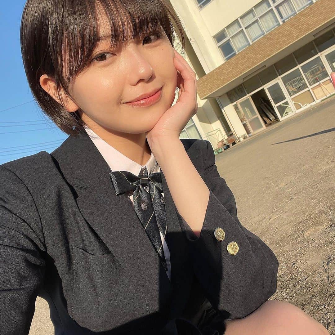 大熊杏優さんのインスタグラム写真 - (大熊杏優Instagram)「制服！」2月25日 18時45分 - ayuokuma