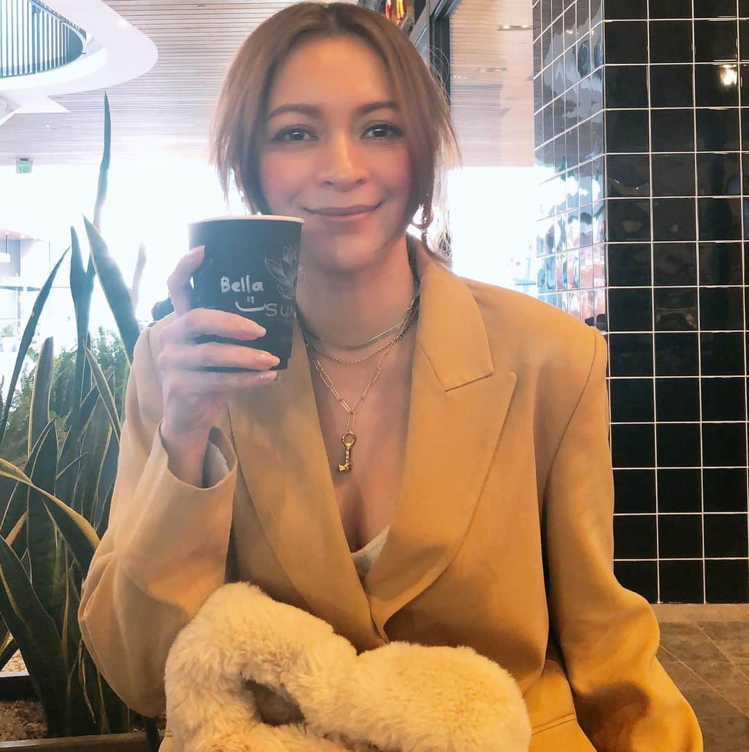 岩堀せりさんのインスタグラム写真 - (岩堀せりInstagram)「Coffee買う時の名前はBella(なんで😀)」2月26日 9時18分 - iwahoriseri