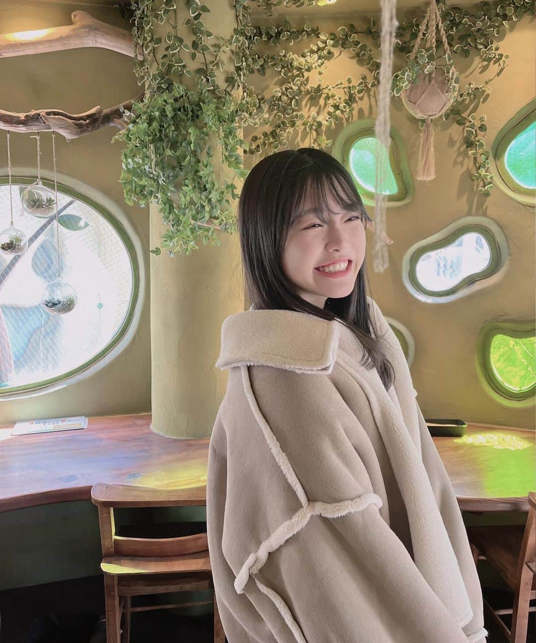 小越春花さんのインスタグラム写真 - (小越春花Instagram)「🌳🌳🌳@lotti.ngt.idol  プティット村の視察に行ってきました〜！  すごく可愛い世界であやうく入村しそうになった🤍🤍💦  #目指せ48万いいね  #プティット村  #視察  #吉祥寺  #はるか村」3月2日 20時16分 - haruka_2525_ngt48