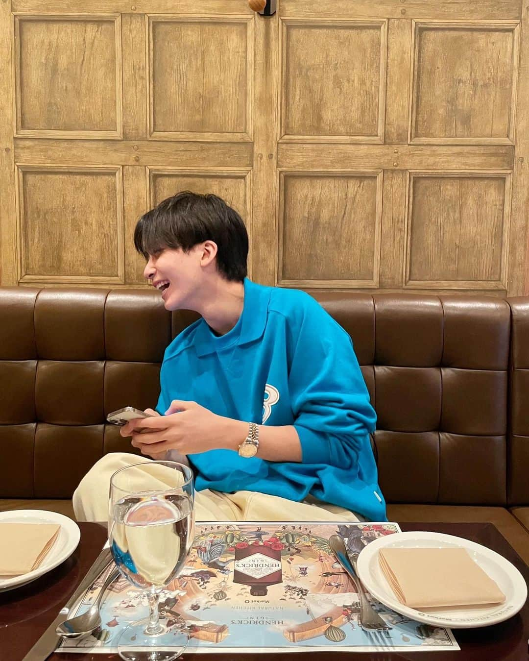 ジョンハンさんのインスタグラム写真 - (ジョンハンInstagram)「나들이💙🐬🐳💎」3月3日 19時37分 - jeonghaniyoo_n