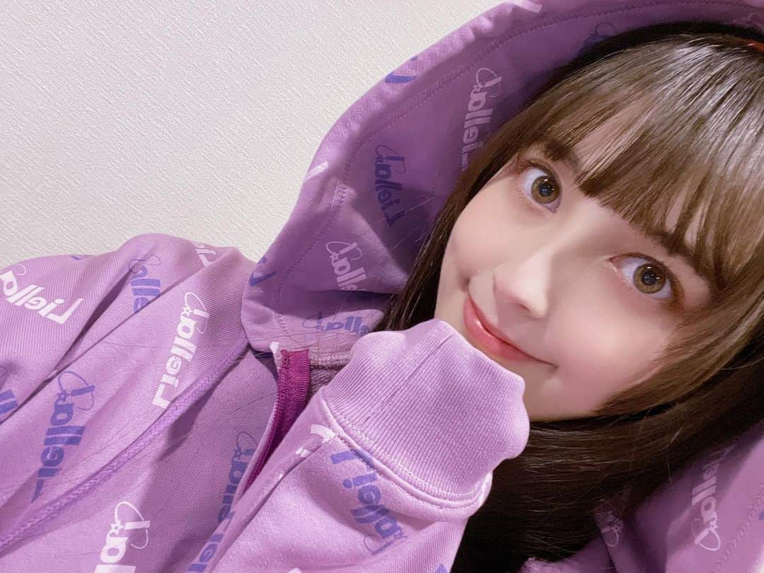 ペイトン尚未さんのインスタグラム写真 - (ペイトン尚未Instagram)「💜 ・ Liella!生放送ありがとうございました💫 昨日発売の1stアルバムについてたっくさんお話しました！ いよいよ来週の2ndライブに向けても頑張るぞ〜🤟💚  写真いっぱい撮った！！ #lovelive #Liella」3月3日 22時30分 - _naomi_payton_