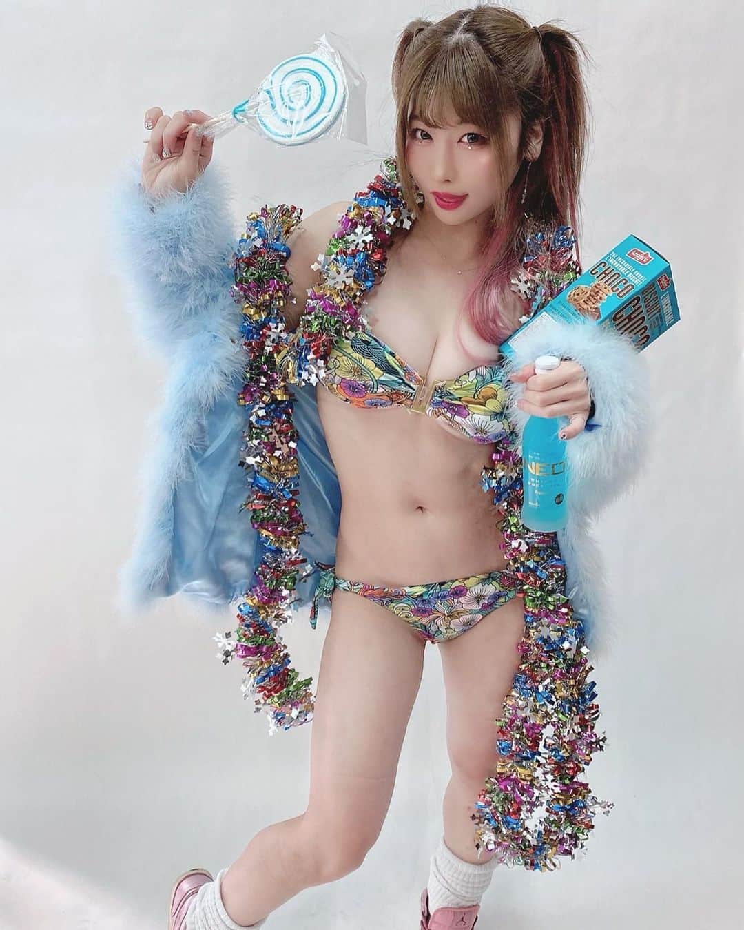 中野たむさんのインスタグラム写真 - (中野たむInstagram)「#bikini #party #NEOPremiumCocktail」3月4日 14時36分 - tam_nakano