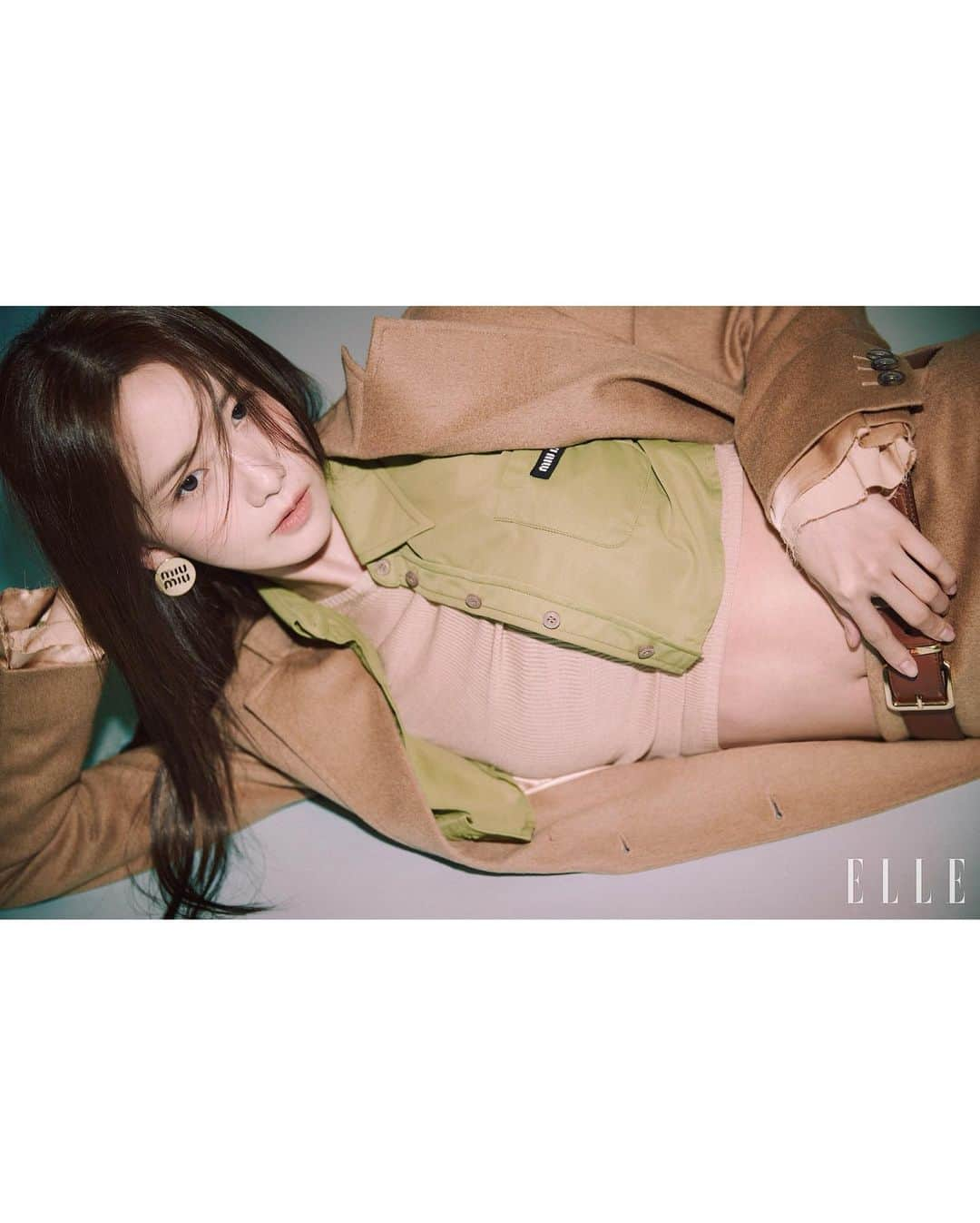 ユナさんのインスタグラム写真 - (ユナInstagram)「ELLE 2022 March.」3月4日 18時39分 - yoona__lim