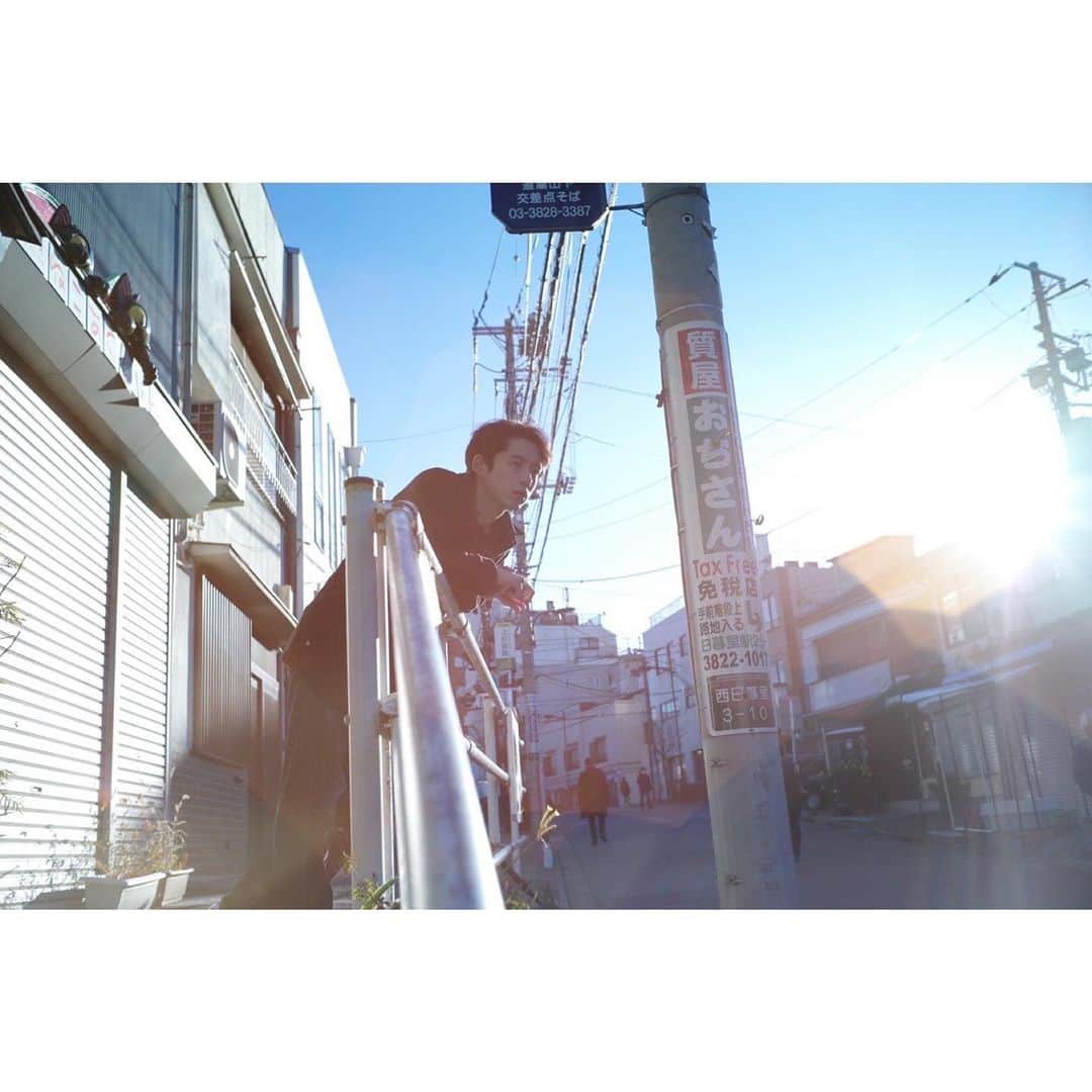 坂口健太郎さんのインスタグラム写真 - (坂口健太郎Instagram)「本日から。 ぜひ、劇場で☺︎」3月4日 20時57分 - sakaguchikentaro