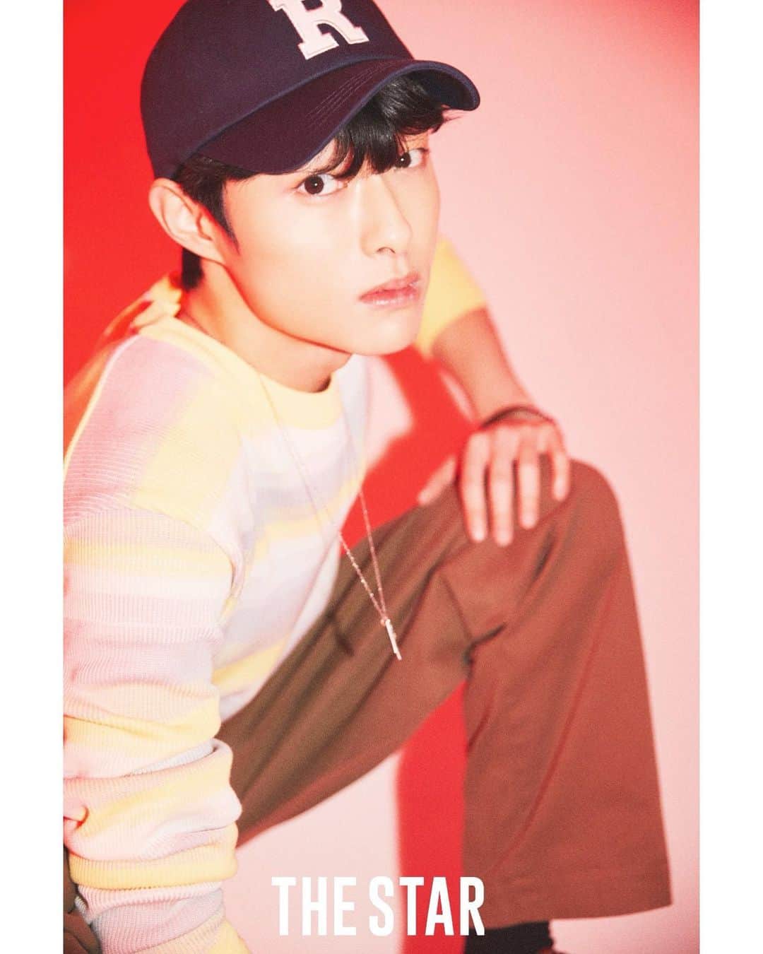 ユン・チャンヨンさんのインスタグラム写真 - (ユン・チャンヨンInstagram)「☁️⭐️  @thestarmagazine」3月5日 8時59分 - yooncy1