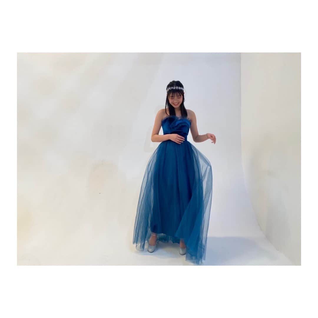 湊胡遥さんのインスタグラム写真 - (湊胡遥Instagram)「. ドレス👗👗 私はブルーでした💙 素敵すぎるドレスと、可愛いシルバーの小物たちがとってもお気に入り💐  #nicola」3月5日 14時28分 - koharu_minato61official