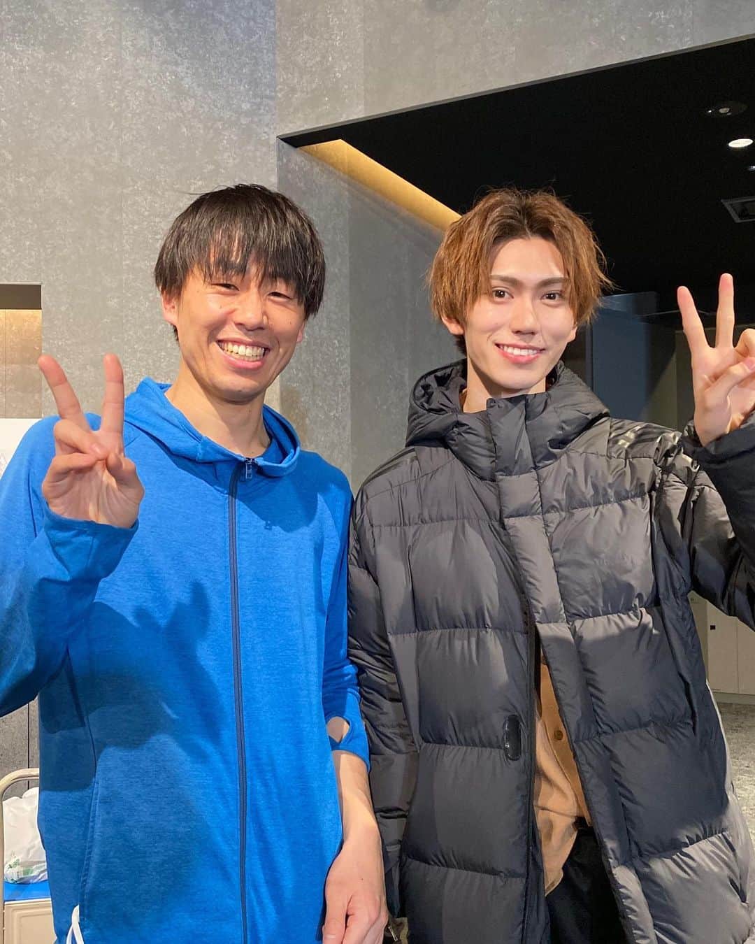 樋口晃平さんのインスタグラム写真 - (樋口晃平Instagram)「浅井さんとのツーショットです。  本当に尊敬できる方です。  これからも二人三脚で一緒に頑張って行きます！  #暴太郎戦隊ドンブラザーズ  #ドンブラザーズ」3月8日 20時10分 - higuchi_kouhei1130