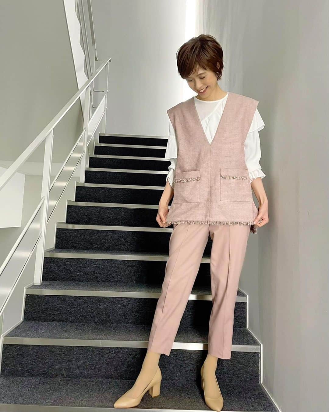 今村涼子さんのインスタグラム写真 - (今村涼子Instagram)「#衣装#Antissu #Jチャン天気#ドラえもん天気」3月8日 20時14分 - ryoko.imamu