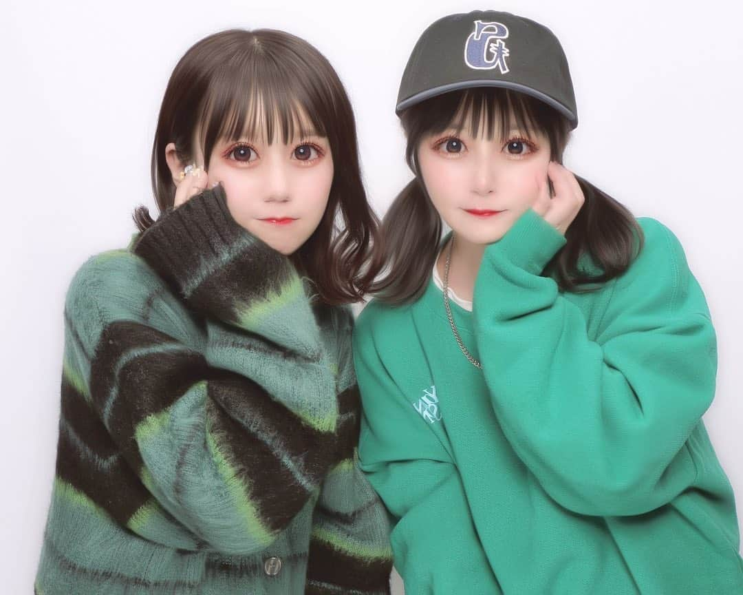 山本優菜さんのインスタグラム写真 - (山本優菜Instagram)「2人とも緑だった🦖💫  お誕生日お祝い出来て良かった〜  #プリクラ #ぷりんと倶楽部」3月8日 23時45分 - yamamoto__yuna