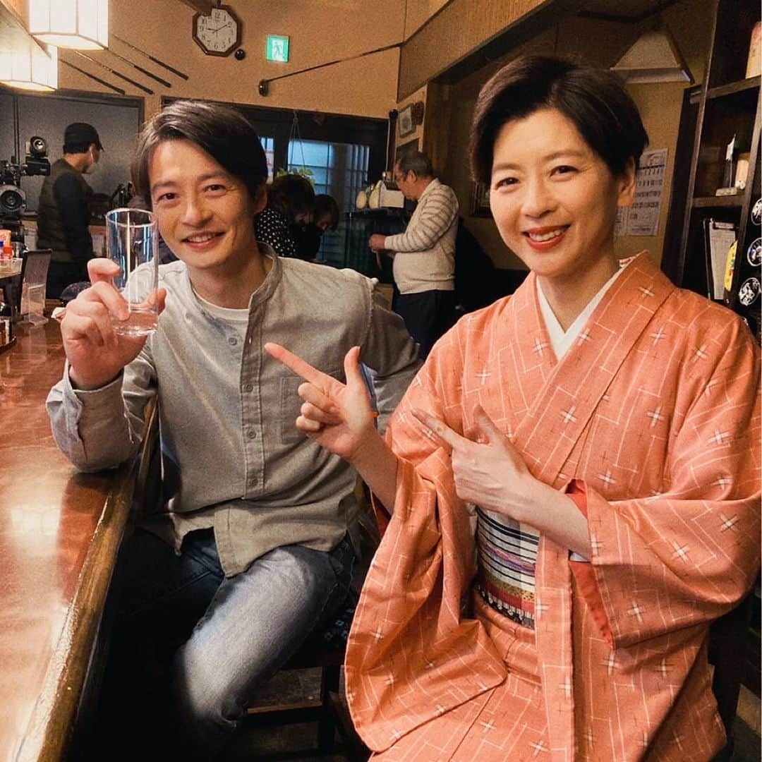 中山忍さんのインスタグラム写真 - (中山忍Instagram)「最後の スカッとジャパン✨  先日のOA！ 平泉成さん演ずる父親の息子を想う 不器用であたたかな愛情も 田中幸太朗さんの父親を偲び こぼれたきれいな涙も 全部が優しくキラキラして素敵でしたね  一演者として これまで番組に関わられたこと心から 感謝いたします  ありがとうございました メッセージも胸キュンでした  #スカッとジャパン #ファミリースカッと #平泉成 さん #田中幸太朗 さん  #ある日の撮影風景」3月9日 11時31分 - _shinobu_nakayama_