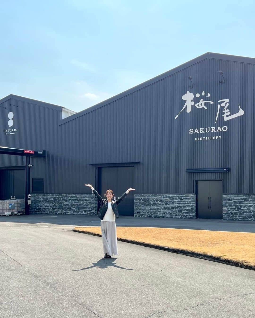 森直美さんのインスタグラム写真 - (森直美Instagram)「こだわりのお酒に出会うお仕事が（なぜか）続いています😆ジンは初めてちゃんと味わったけど、香り、味、余韻、とても奥深くて美味しい✨作っている人たちのお話を聞いていると本当に勉強になります！それぞれの土地の魅力や人柄が詰まっているから、お酒は楽しい☺️  #宮島ビール#桜尾ジン」3月10日 15時33分 - naomi_mori63