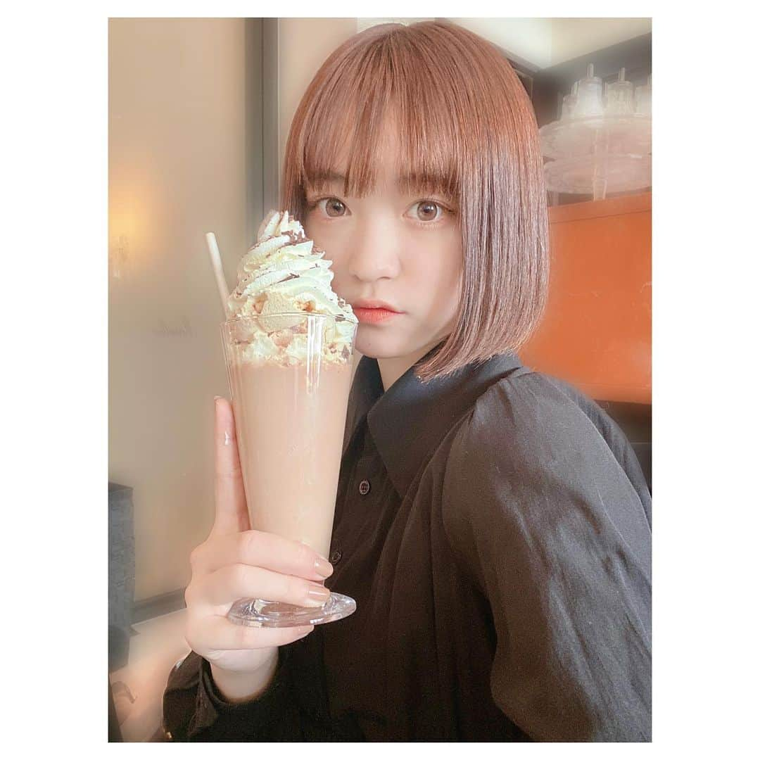 一ノ瀬陽鞠（ひまりん）さんのインスタグラム写真 - (一ノ瀬陽鞠（ひまりん）Instagram)「人差し指のクリームは内緒だよ💭」3月10日 22時27分 - lespros_himari