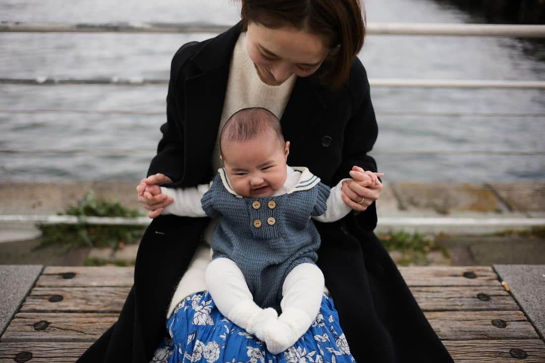 おのののかさんのインスタグラム写真 - (おのののかInstagram)「＊ はじめての港町🚢 温かくなってきたし、 いろいろなところに行きたいね👶🏻🌸  東日本大地震から今日で11年。 しあわせな毎日に感謝。」3月11日 15時32分 - ononono_ka