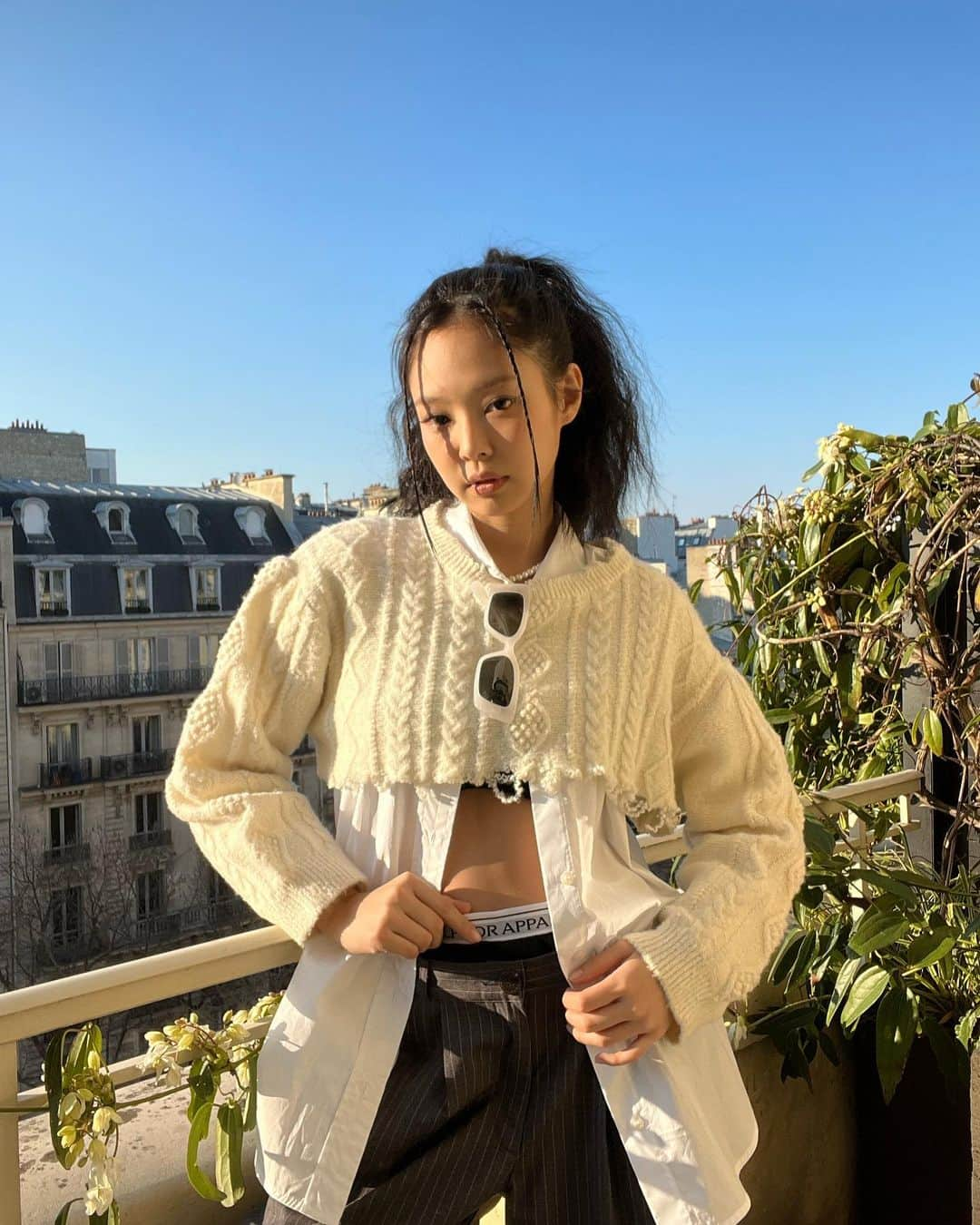 ジェニーさんのインスタグラム写真 - (ジェニーInstagram)「One last drop from my 2 days in Paris」3月12日 21時15分 - jennierubyjane