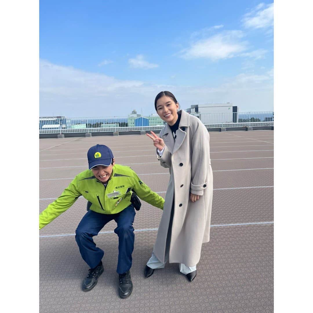 芳根京子さんのインスタグラム写真 - (芳根京子Instagram)「いつも笑わせてくれるばんちゃん！ この日もまた😂最高の4コマ漫画😂  こたちゃんと瑞穂、 わたしはいいと思うよ😒笑  こたちゃんにも、幸あれ。  #真犯人フラグ」3月15日 9時51分 - yoshinekyoko