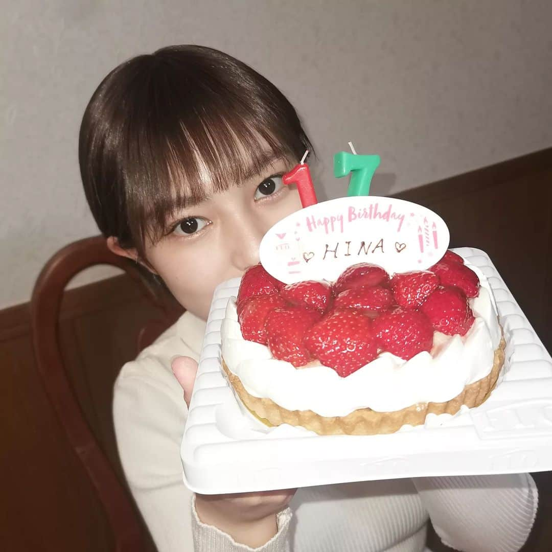 田幡妃菜さんのインスタグラム写真 - (田幡妃菜Instagram)「今日で17歳になりました✌️✌️⁡ ⁡⁡ ⁡今年も自分らしく楽しく頑張ります！⁡⁡ インスタ投稿も沢山していくので色んな田幡妃菜を見てください😉 ⁡17歳の私も宜しくお願い致します🙏🏻」3月15日 21時39分 - tabatahina_official