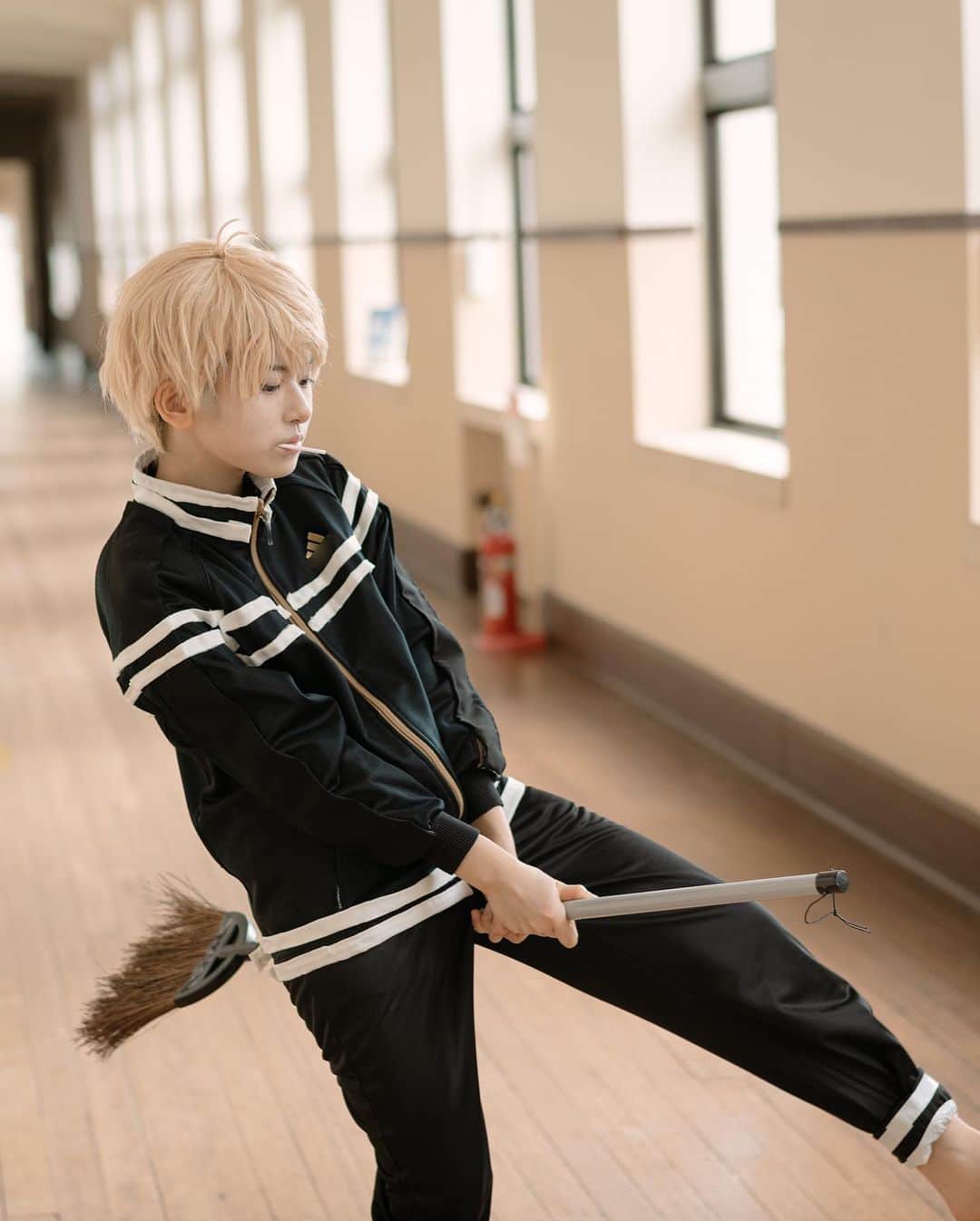 千葉さんのインスタグラム写真 - (千葉Instagram)「お掃除まんじろ〜🧹  p:rinrin博士  #tokyorevengers #コスプレ #cosplay #東京リベンジャーズコスプレ #anime #mikey」3月15日 22時06分 - chiba_2_2