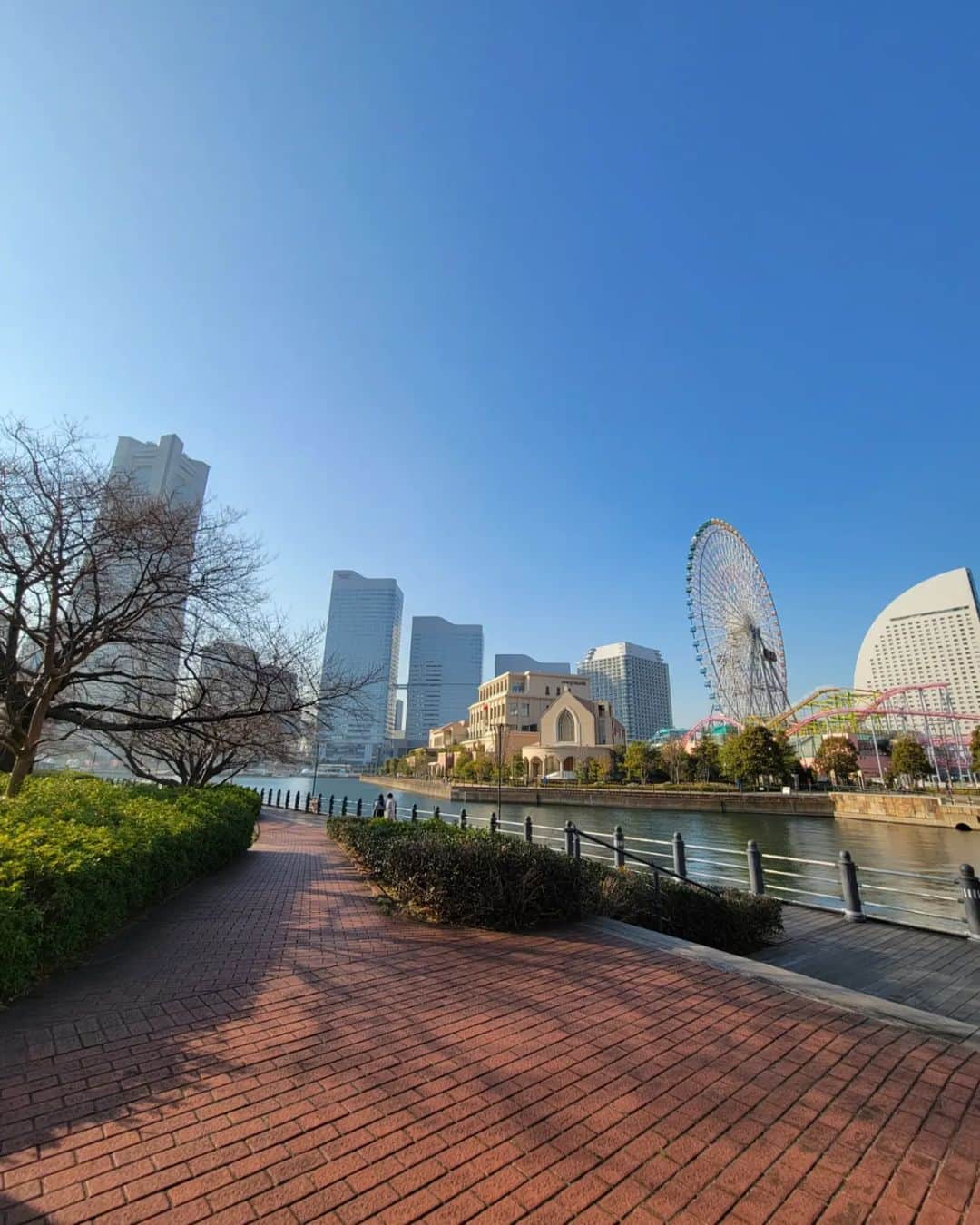三喜本惠美さんのインスタグラム写真 - (三喜本惠美Instagram)「・ 日本初、世界最先端の都市型循環式ロープウェイYOKOHAMA AIR CABIN！！ 晴れた日に気持ちよかったです♪ #みなとみらい#みなとみらい散歩#ロープウェイ」3月16日 18時00分 - megumi_mikimoto