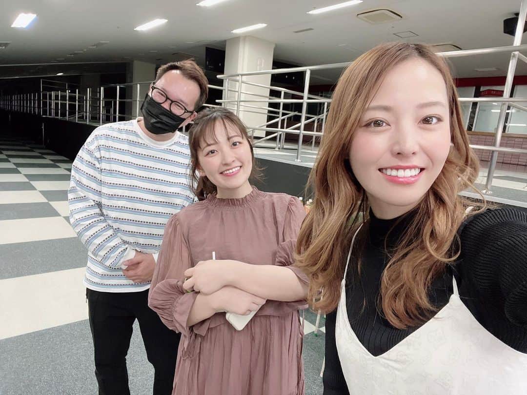 吉野七宝実さんのインスタグラム写真 - (吉野七宝実Instagram)「昨日のことですが！！  ドラキリュウナイトにやなぱいがゲストで来てくれたよ〜🙌 わーい！！  最近ドラキリュウナイトに友達連れて来まくりでスミマセンw おかげ様ですごく楽しいです🤣  すーなかさんがデレデレしすぎちゃって気持ち悪かったなあ〜w そんだけかわいいってことよ！  生憎強風でレースは途中で中止になってしまいましたが、大きな事故等なく良かったと思います！  次は3/24にさわちが遊びに来てくれるよー！  また見てね！  #爆風は私の屁のせいらしい」3月16日 22時39分 - shihomi0305