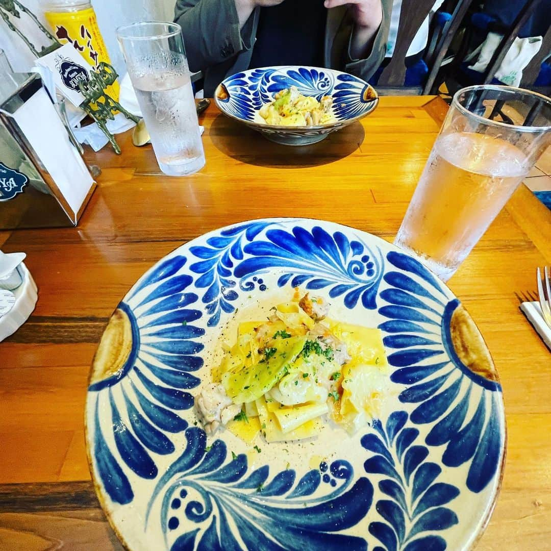 楽しんごさんのインスタグラム写真 - (楽しんごInstagram)「沖縄で初イタリアン🥰  ランチめちゃくちゃ美味い ここは、銀座ですか？w」3月17日 14時04分 - tanoshingo.official