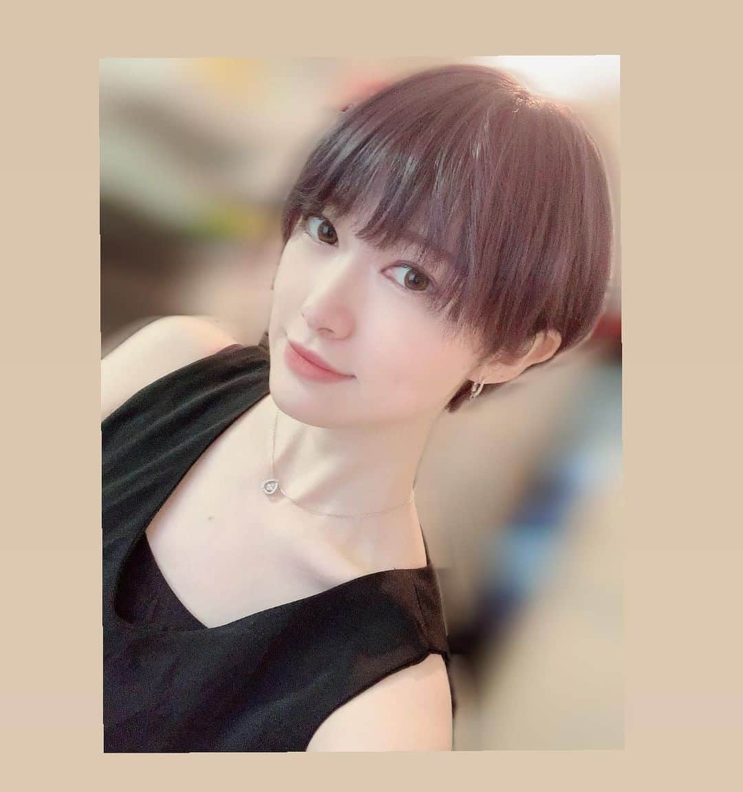 結城るみなさんのインスタグラム写真 - (結城るみなInstagram)「みーんな愛してる。  #セクシー女優　#ちっぱいおねえさん　#ショート女子　#プレステージ　#炎上おねえさん　#lgbt #クスリダメゼッタイ」3月17日 16時49分 - yuki_rumina