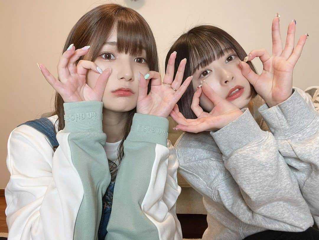 かすさんのインスタグラム写真 - (かすInstagram)「のあ高校卒業したのでもう実質同い年です . #かすのあ #ちな6歳差 #終わり」3月18日 18時30分 - kasuu_kasu