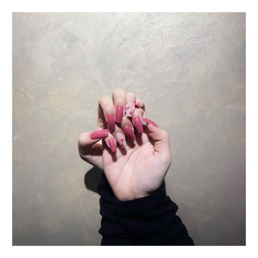 松葉愛海さんのインスタグラム写真 - (松葉愛海Instagram)「🧠 new nail 🧠」3月18日 20時08分 - aichipo07