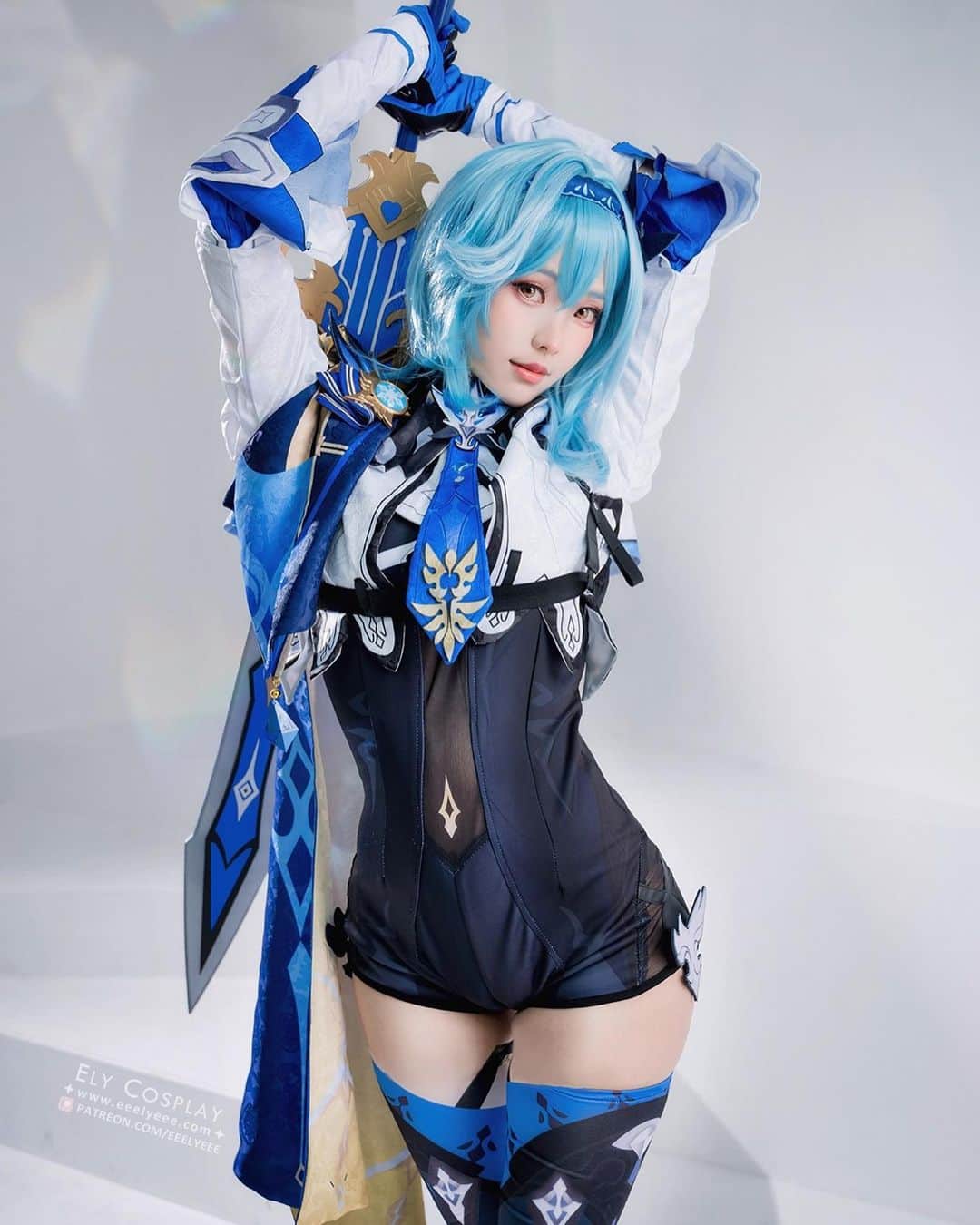 Elyさんのインスタグラム写真 - (ElyInstagram)「"May the gentle breeze softly send thee into a sweet sleep." I love Eula's dance~it appeals to me!💙 Full photo set in this month set A❄️ ＊＊＊ 今月のAセット写真は原神のエウルアです❄️ 美しくて強いキャラが大好きです💙 ＊＊＊ 冰屬性加上拿大劍的角色太戳E子了~對優菈應該算是一見鍾情💙  完整收錄在本月A組寫真中!  #ely #elycosplay #cosplay #eula #genshinimpact #genshinimpactcosplay #eulacosplay #原神」3月21日 14時31分 - eeelyeee