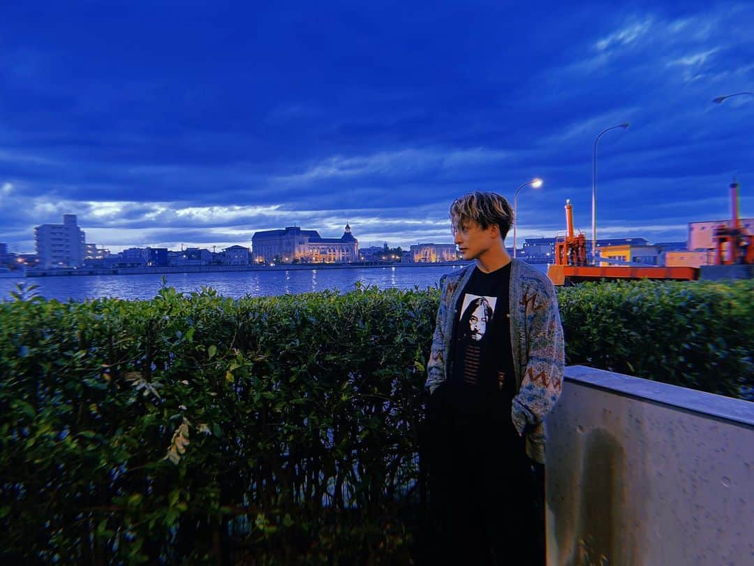 白濱亜嵐さんのインスタグラム写真 - (白濱亜嵐Instagram)「🤝🤍」3月21日 18時27分 - alan_shirahama_official