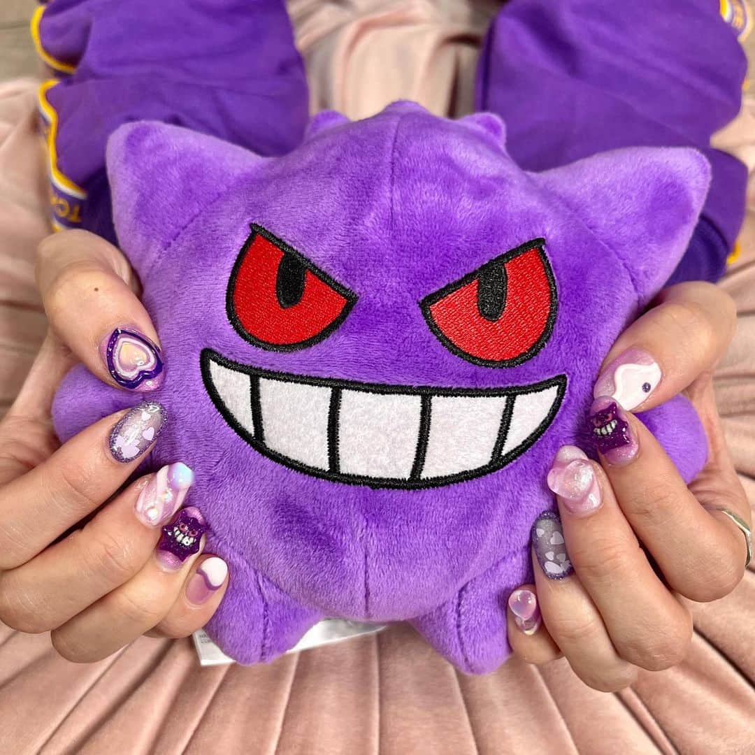 えっちゃんさんのインスタグラム写真 えっちゃんinstagram ゲンガーネイル ポケカハマりすぎて 雪道ゲンガーイメージで作った Nail Yu Ki さん持ち込みさせてくれて 可愛く仕上げてくれてありがとう にゅーねいる ニュー