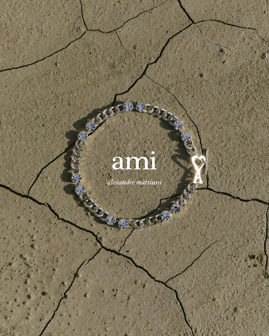 アミ アレクサンドル マテュッシさんのインスタグラム写真 - (アミ アレクサンドル マテュッシInstagram)「Ami Spring Summer 22 Jewelry collection  #AmiParis #AmiSS22」3月23日 0時00分 - amiparis