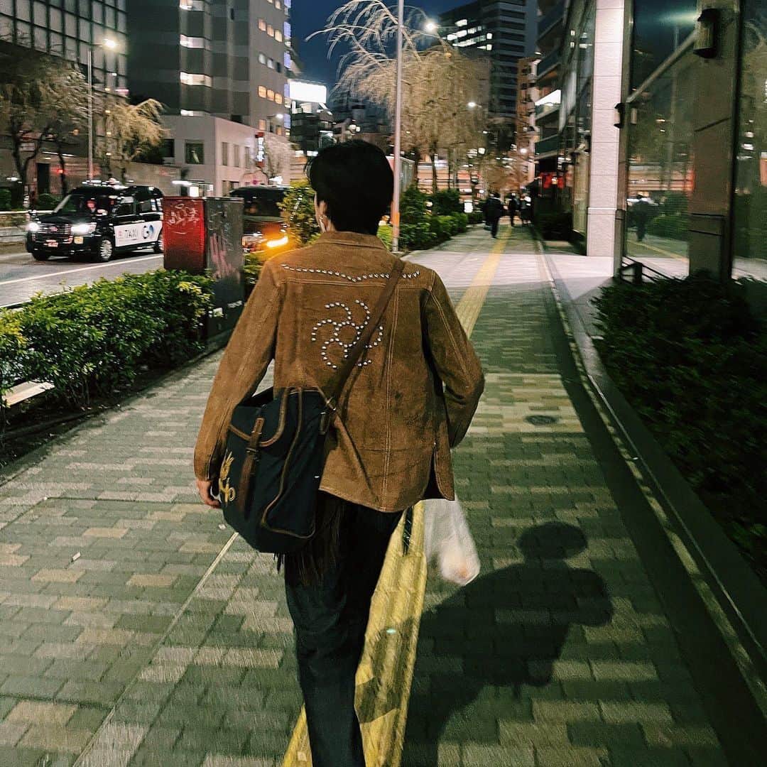 森愁斗さんのインスタグラム写真 - (森愁斗Instagram)「Western Jacket  古着で購入したウエスタンジャケット！これね実はレディースなんです😳大きめのスタッズが可愛いなっ サイズもジャストでいい感じです✌️」3月23日 15時10分 - shoot_mori_official