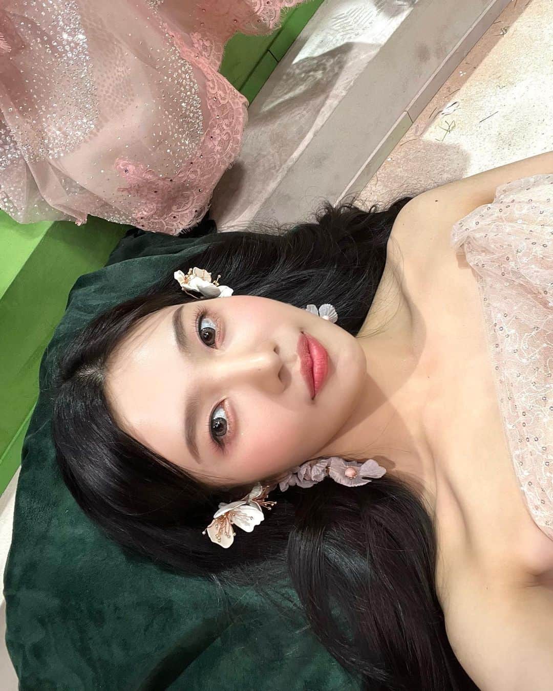 ジョイ（パク・スヨン ）さんのインスタグラム写真 - (ジョイ（パク・スヨン ）Instagram)「🌸💚🌸」3月23日 15時26分 - _imyour_joy