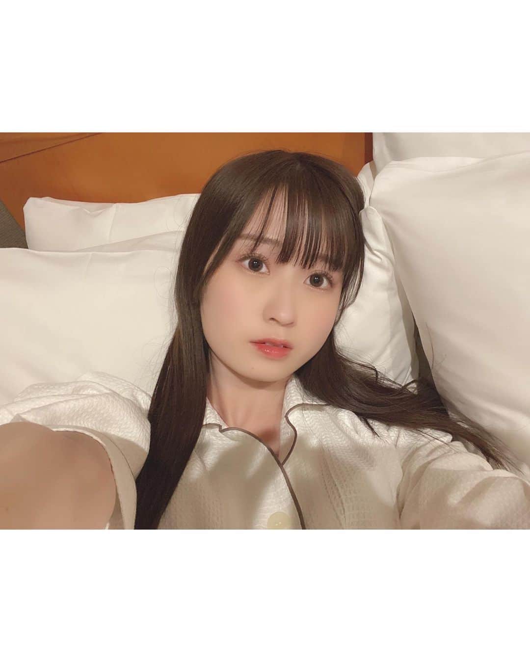 佐野心音さんのインスタグラム写真 - (佐野心音Instagram)「一緒に寝る？」3月23日 22時34分 - kokone_sano