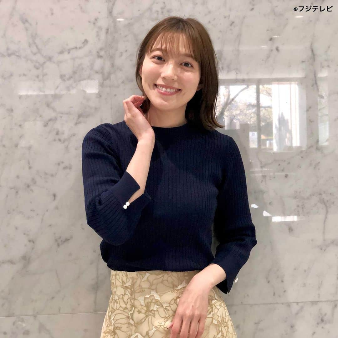 フジテレビ「めざましテレビ」さんのインスタグラム写真 - (フジテレビ「めざましテレビ」Instagram)「ファッション雑誌CanCamとコラボした お天気コーナー「きょう何着て行く？」 阿部華也子の毎日のコーデを紹介♪  ３月２４日（木）  【今日のコーデ】 ・ジャケット→ @gap_jp ８９９０円 ・ニット→ @willselection_official 　８４７０円 ・スカート→ @apuweiser_official 　２万３１００円 ・靴→ @dianashoespress １万７６００円 ・イヤリング→ @gu_for_all_ ７９０円    【コーデのポイント】 透け感のあるチュール素材と✨ 花柄刺しゅうでロマンティックに仕上げたスカートが 着映えを約束😊👏  ドラマティックに広がるフレアシルエットも相まって シンプルニットに合わせるだけでも 華やかさがアップします❣️  春のお出かけにぴったり🌸  #めざましテレビ #きょう何着て行く？ #阿部華也子 #今日のコーデ #コーデ #CanCam #今日のファッション#ootd #きょう何着て行く？は月〜金朝6時22分ごろ放送📺 #スタイリストたなべさおり #かやちゃん #きれいめコーデ #きれいめカジュアル #大人コーデ #春コーデ #オフィスカジュアル #上品コーデ #アナウンサー衣装」3月24日 18時15分 - mezamashi.tv