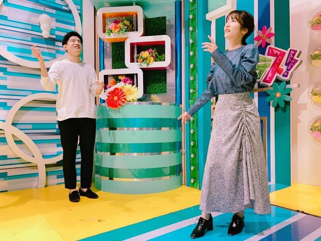 日本テレビ「ヒルナンデス！」さんのインスタグラム写真 - (日本テレビ「ヒルナンデス！」Instagram)「☆2人からお知らせ☆  明日、3月25日(金)よる6：15〜  インスタライブを行います🙌  久々に滝アナ＆篠原アナコンビでお届け予定です📱  楽しみな2人も思わず…いや、なぜかマネキン風な立ち振る舞いで待ってます‼︎ SP企画を鋭意準備中です…  お時間ある方ぜひご参加ください🌸 ©︎日本テレビ  #ヒルナンデス #インスタライブ #放課後ヒルナンデス #金曜よる6時15分  #滝菜月 #篠原光  #なぜか  #マネキン風」3月24日 21時35分 - hirunandesu_ntv_official