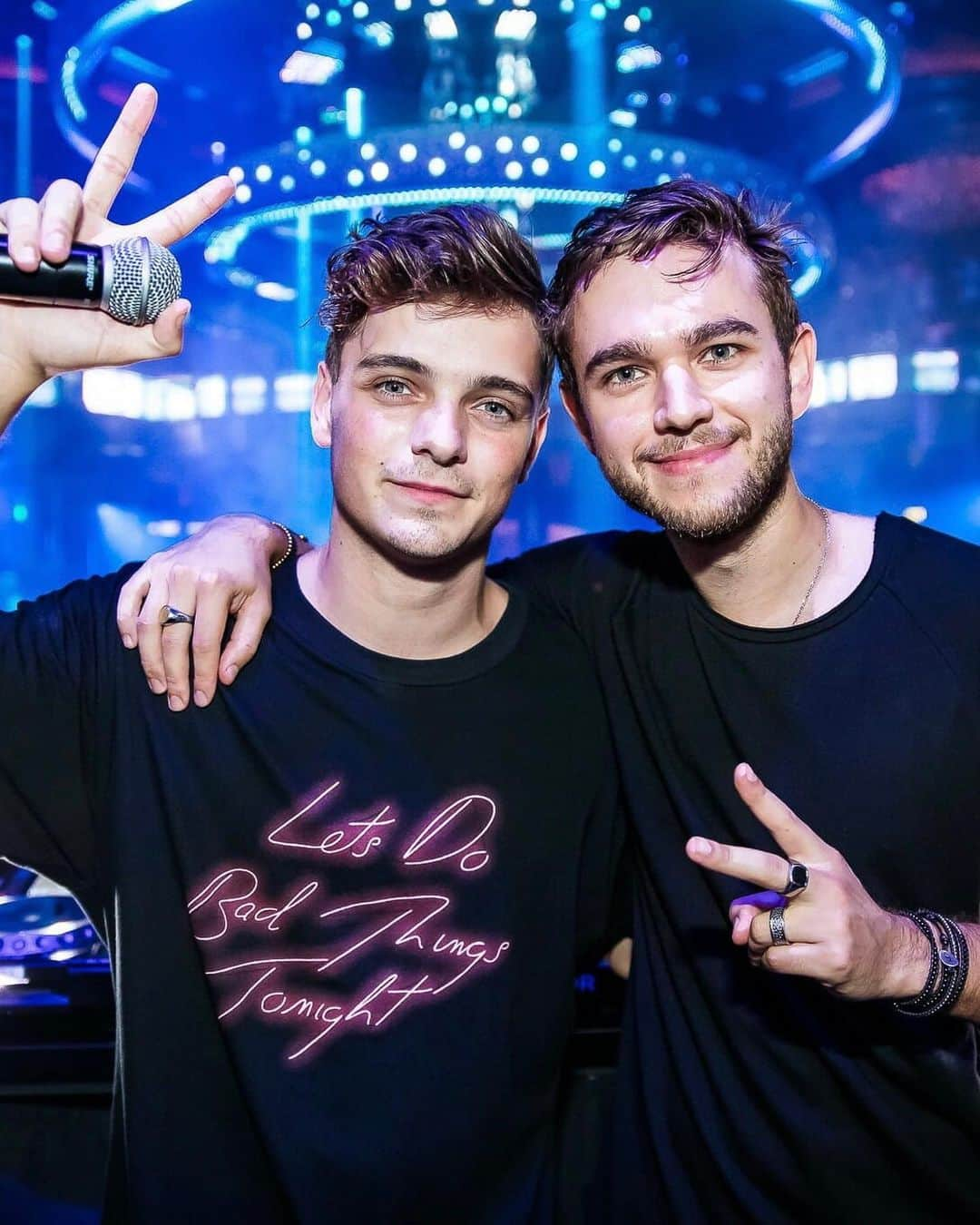 マーティン・ギャリックスさんのインスタグラム写真 - (マーティン・ギャリックスInstagram)「after being friends for over 10 years it was about time @zedd and I released our first song together. ‘Follow’ out tomorrow!」3月25日 2時00分 - martingarrix