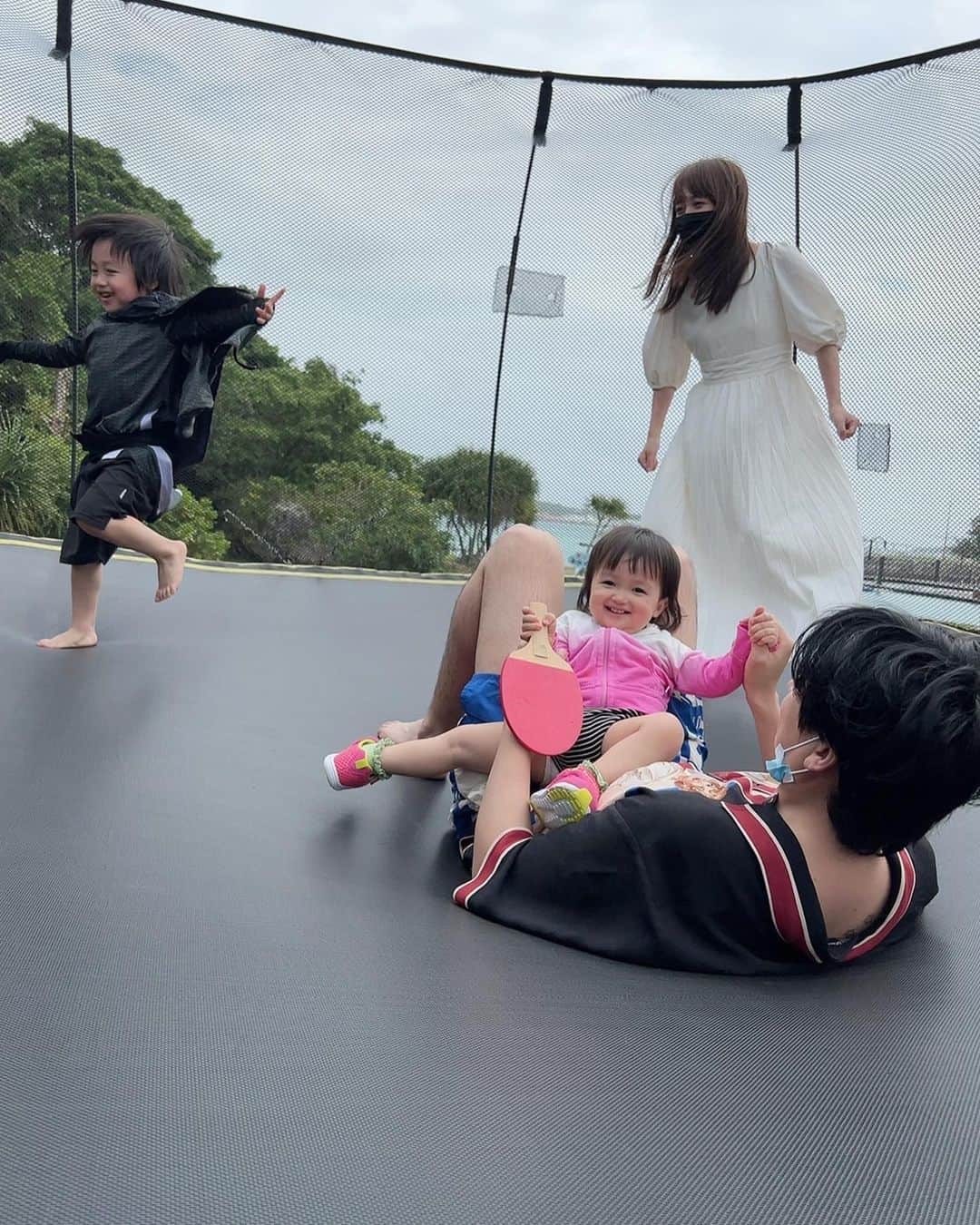 アレクサンダーさんのインスタグラム写真 - (アレクサンダーInstagram)「オキナワ楽しいね❤️ 自然好きだな❤️ 沖縄に引っ越したいな❤️ #沖縄」3月25日 20時51分 - alexanderfriends