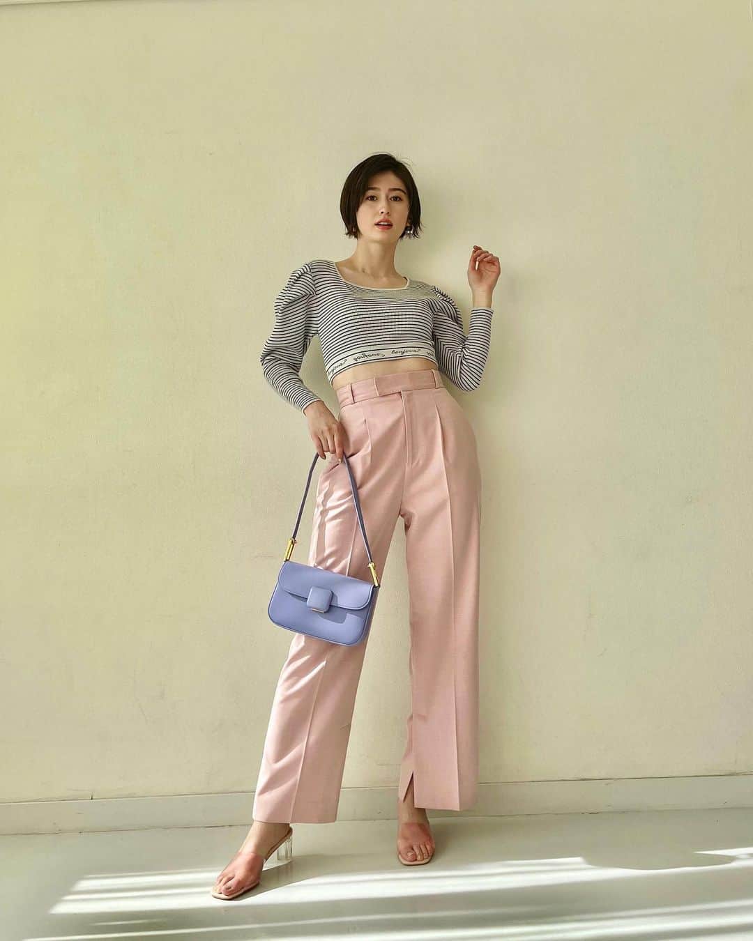 クリスティーナ菜波さんのインスタグラム写真 - (クリスティーナ菜波Instagram)「CanCam5月号のオフショット！  このピンクのパンツはジャケットとのセットアップのなんだけどたまたま欲しかったやつでこの後、しっかり購入しました🐨  Styling @shiyoriokutomi__stylist ♡  #cancam」3月25日 22時11分 - nanami10910