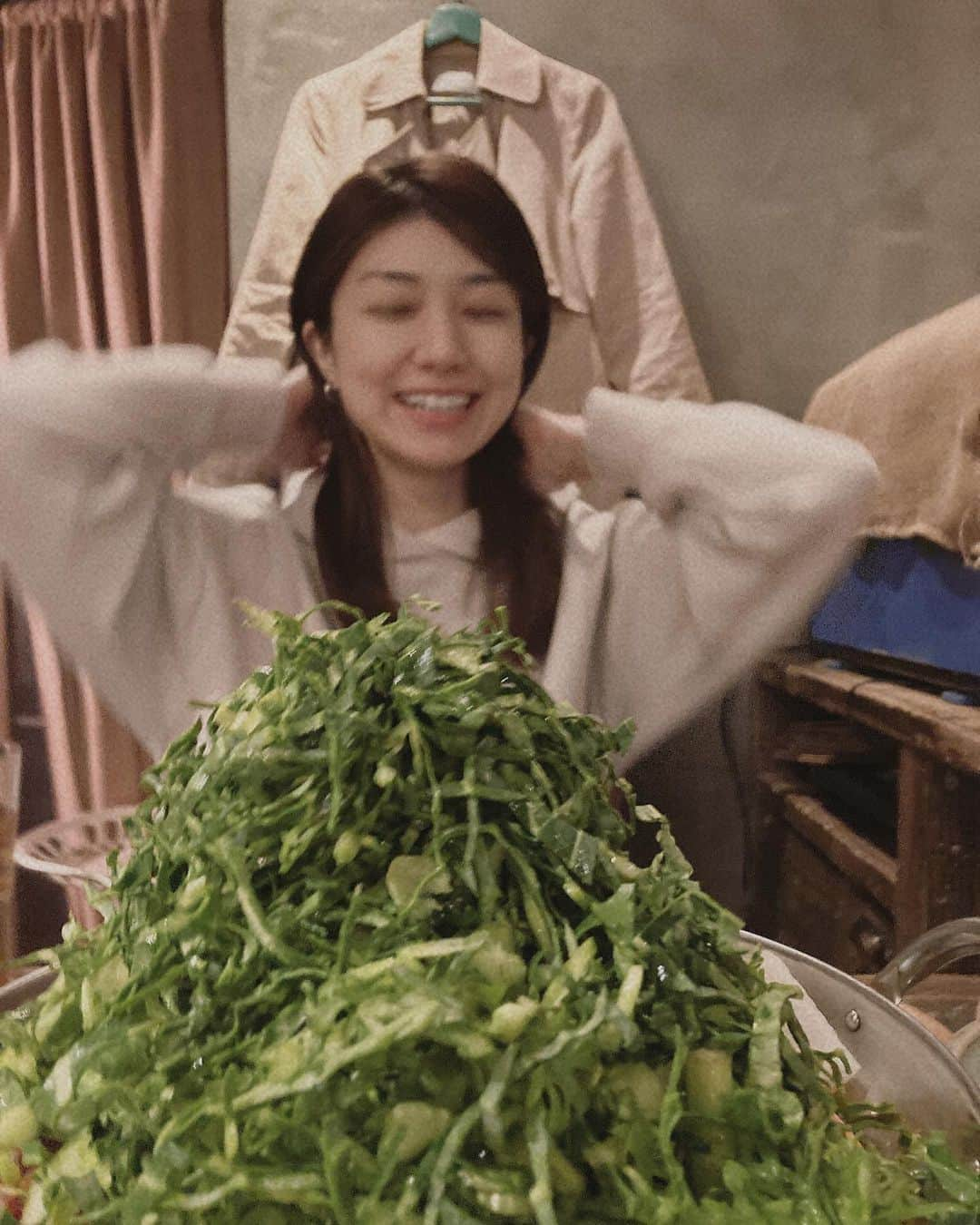 藤木由貴さんのインスタグラム写真 - (藤木由貴Instagram)「マッサージ行ってケール火鍋🥬 野菜いっぱい摂取して美容ディでめちゃくちゃ元気でた！！ また明日！雨はいやだな〜」3月25日 23時34分 - yuki.grm