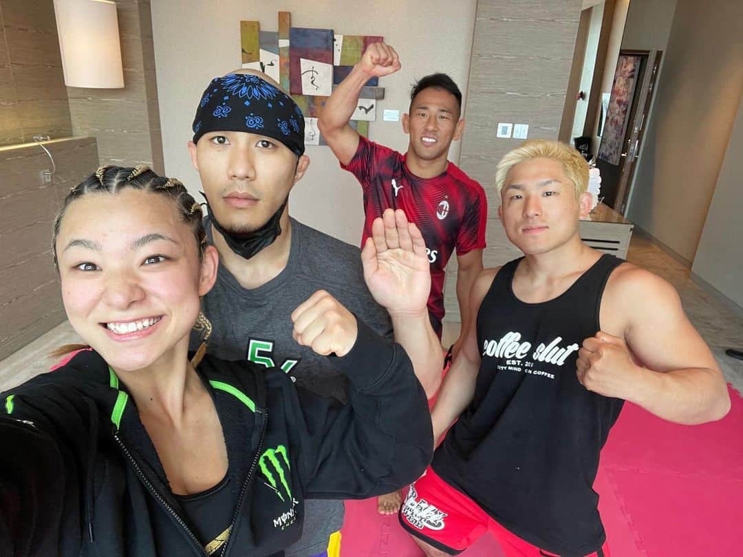 平田樹さんのインスタグラム写真 - (平田樹Instagram)「. . Fight day⚡️ . @krazybee_official  @onechampionship  @onechampjp」3月26日 11時08分 - _itsuki_h_