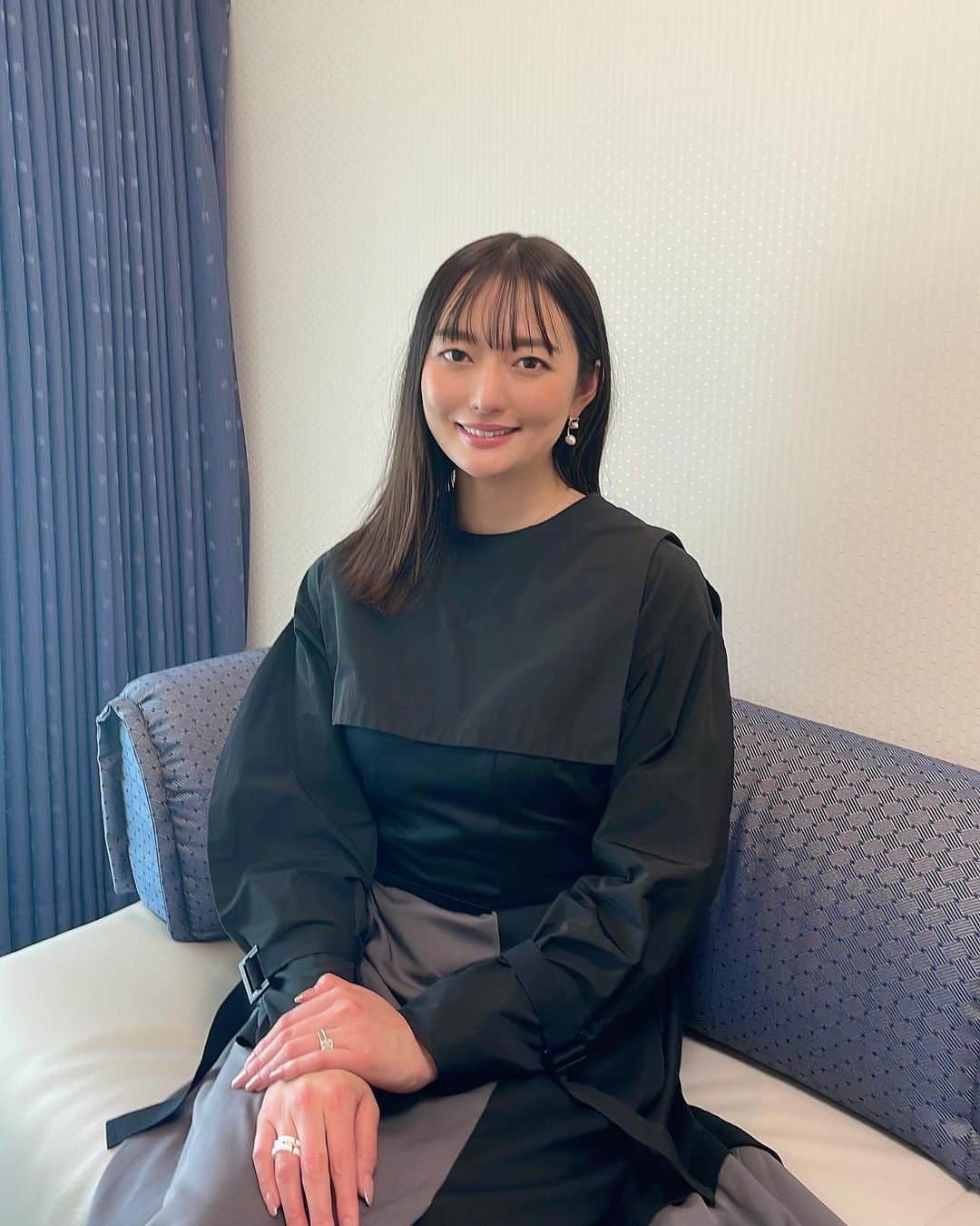 結子さんのインスタグラム写真 - (結子Instagram)「. スッキリ生放送の日は 👗　@aula.aulaaila_official @aula.aulaaila_press  💄　@hirotarena_  💇‍♀️ @jonney427  . Thank you 💓 . #衣装#かわいかった#aulaaila」3月27日 10時39分 - yuiko_yyy