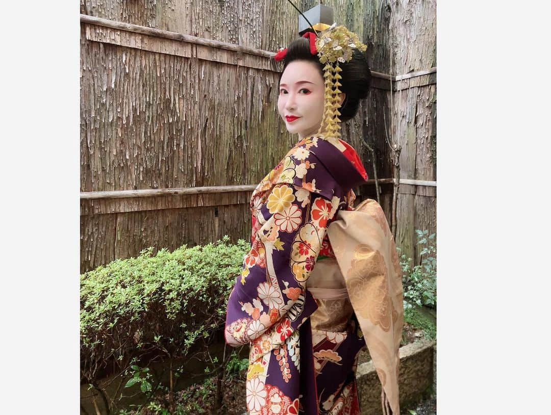 里美ゆりあさんのインスタグラム写真 - (里美ゆりあInstagram)「皆で京都旅行に行ってきました🥰  初めての舞妓体験🎶  良い思い出になりました♥️  凄く楽しかったぁ😆  インスタLIVEもありがとう❣️  #ペ部 #京都 #舞妓  #家族 #family」3月27日 11時48分 - satomiyuria