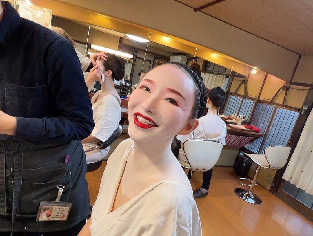 里美ゆりあさんのインスタグラム写真 - (里美ゆりあInstagram)「皆で京都旅行に行ってきました🥰  初めての舞妓体験🎶  良い思い出になりました♥️  凄く楽しかったぁ😆  インスタLIVEもありがとう❣️  #ペ部 #京都 #舞妓  #家族 #family」3月27日 11時48分 - satomiyuria