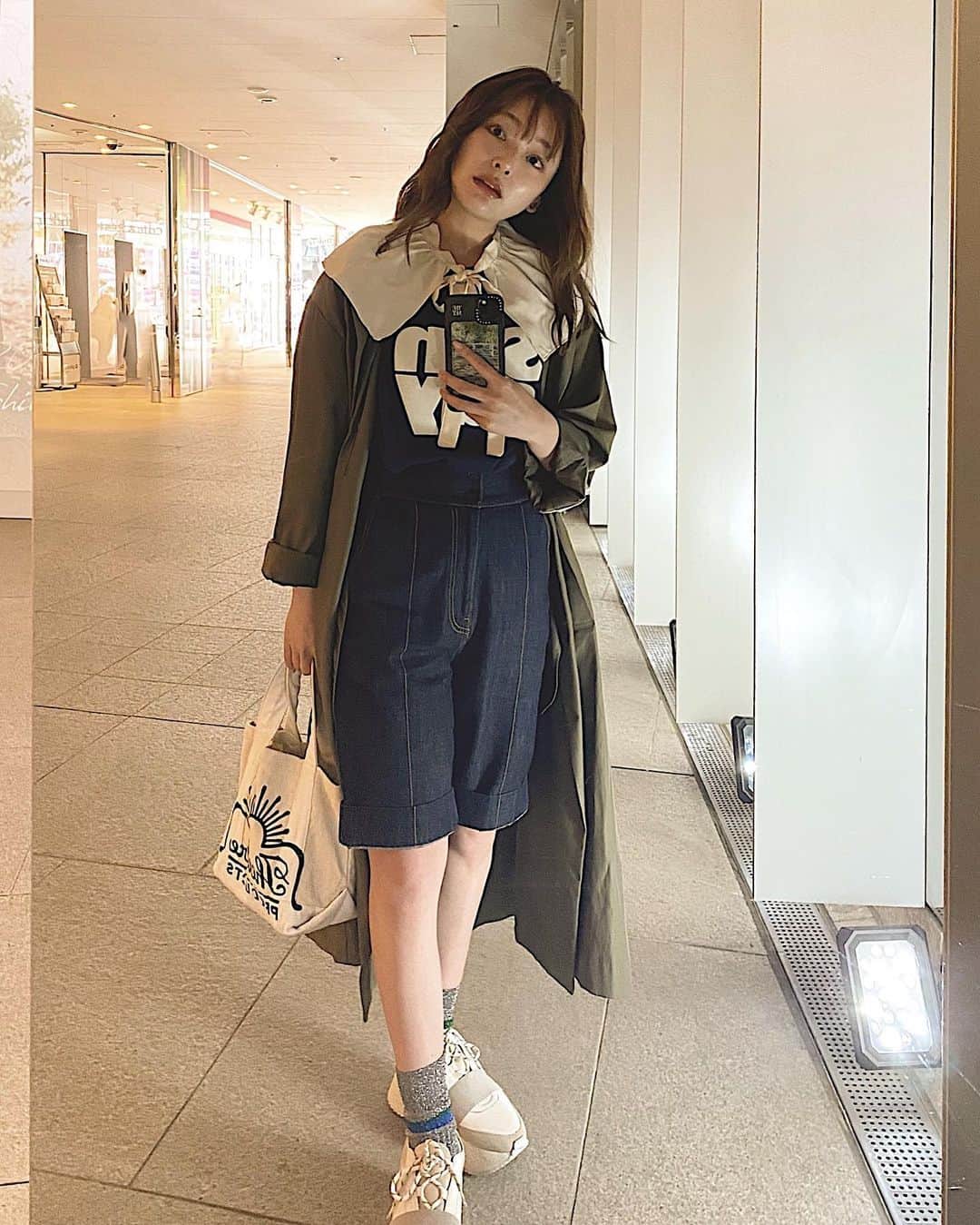 Yuuki mimuraさんのインスタグラム写真 - (Yuuki mimuraInstagram)「🪞“  コーデを撮るのにいい場所を見つけた👀  いやちょっと暗いけど…☺️💦 ここ最近買ったものなど…📝 タグ付けておこっと🏷  wearも更新したので見てねん👀  #ootd #ootdfashion  #outfitoftheday  #wear#coordinate #fashion#instafashion」3月27日 17時50分 - u0829u
